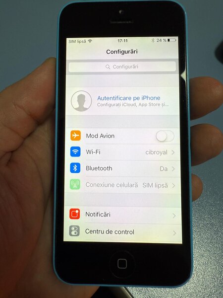 Vand Iphone 5c, albastru, neverlocked,32GB,IOS 10.3.3,perfect functional